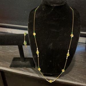 Vintage green & gold necklace w/bracelet
